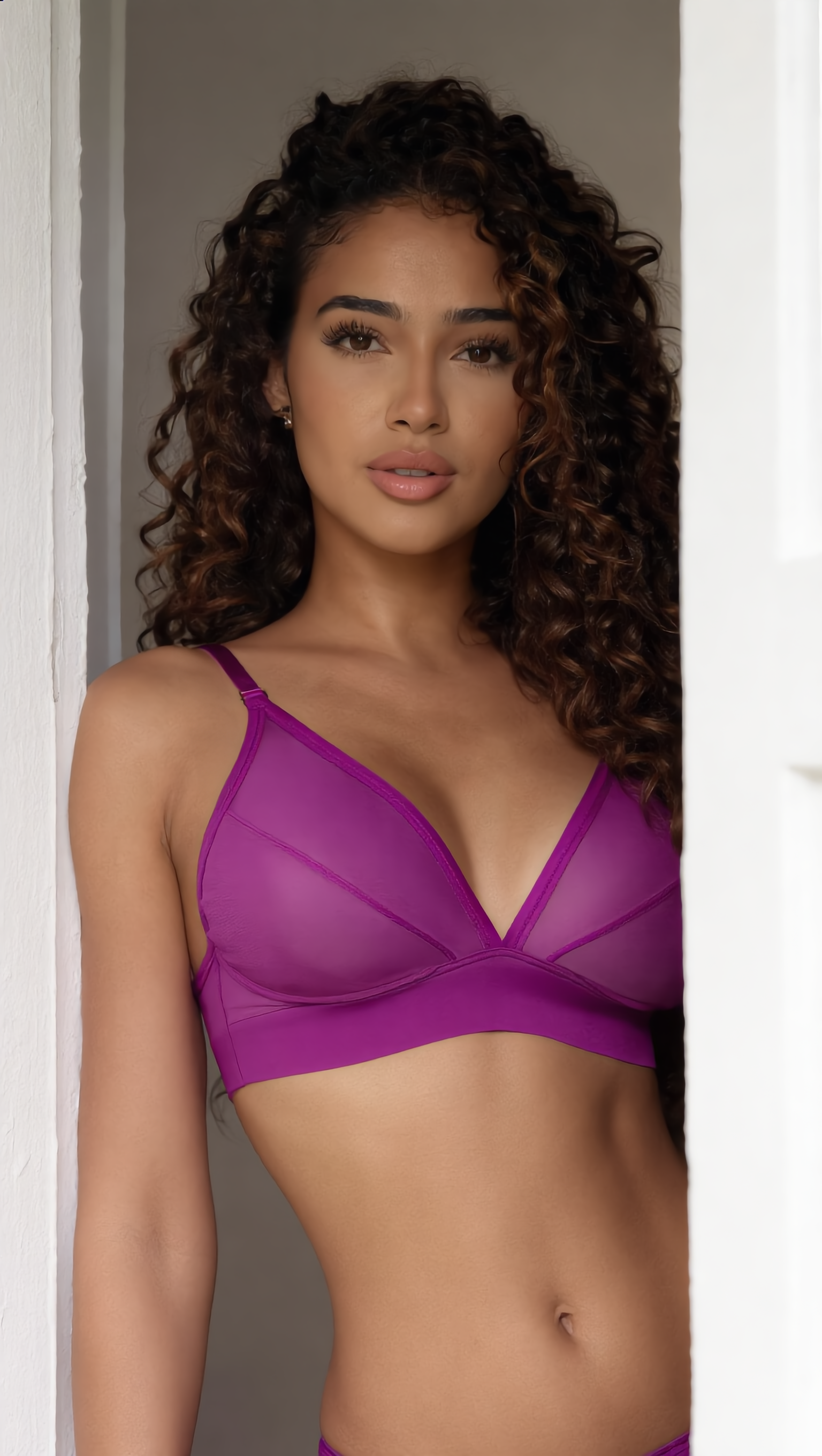 SENSUELLE ROSEBUD MESH BRALETTE